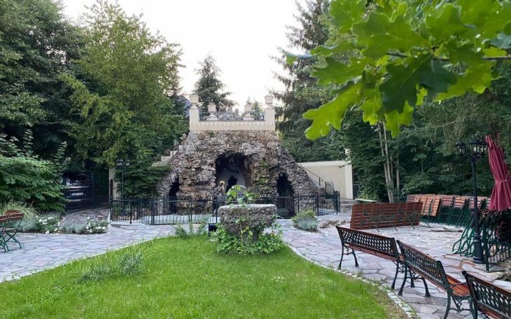 Schmölln Hillerturm partaraum.de 12.jpg