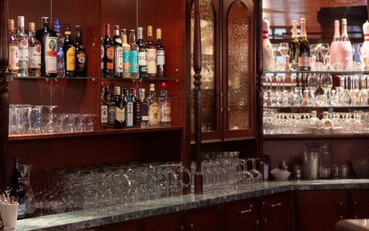 Bowlingcenter MOTAWI GmbH Stübchen Berlin partyraum.de 5.jpg