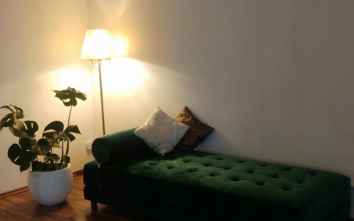 Düsseldorf Benrath Yoga Studio partyraum.de 1.jpg