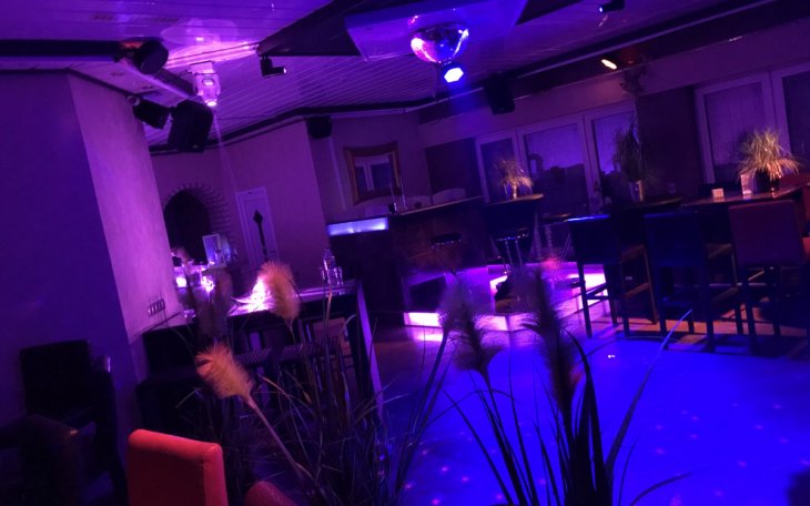 Bad Oeynhausen Anja´s Rolandseck partyraum.de 5.jpg