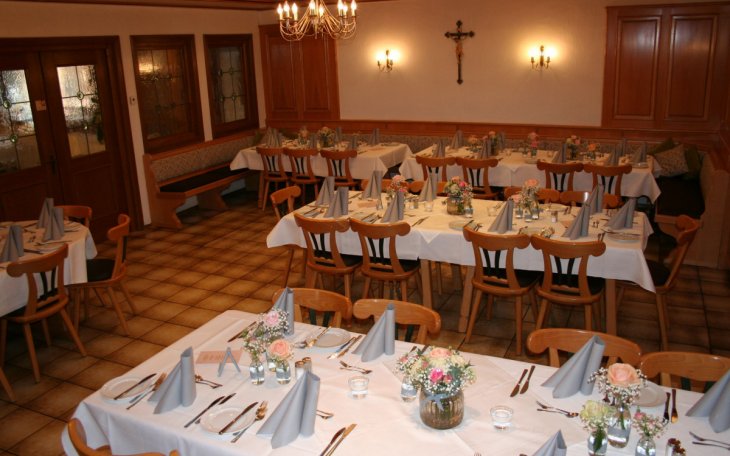 Roßbach Pienzenauer44 Nebenzimmer partyraum.de 3.JPG