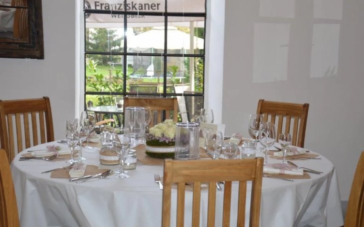 Höxter Tonenburg partyraum.de 4.jpg