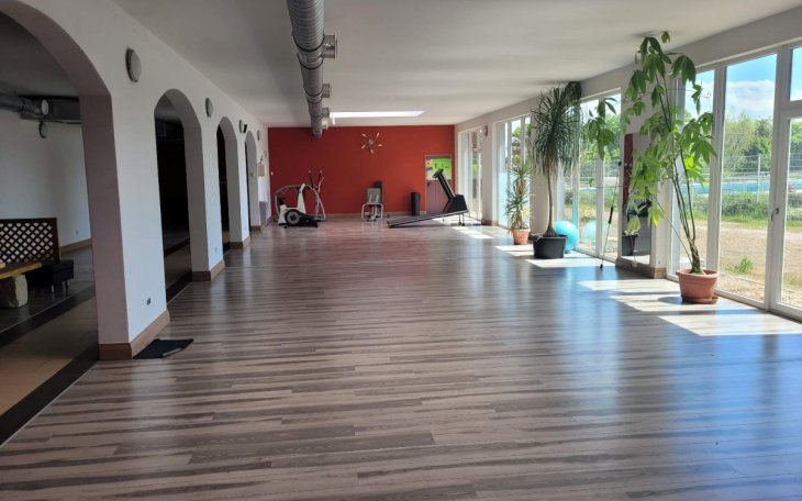 Schützenhaus Leisnig Eventraum Erdgeschoss partyraum.de 1.jpg