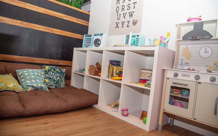 Tante Astrid e.V. Aufenthaltsraum Köln partyraum.de 13.jpg