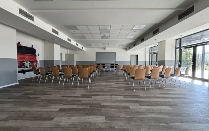 Gemeinde Zetel partyraum.de 4.jpg