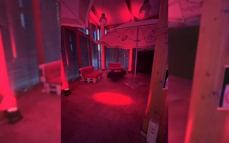 Neuwied Funken Rot Weiss partyraum.de 2.jpg