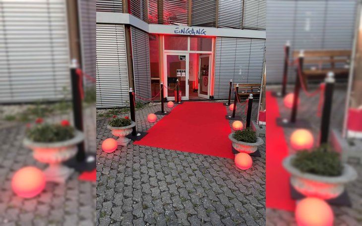 Neuwied Funken Rot Weiss partyraum.de 5.jpg