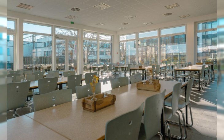 Glinde Catch up GmbH partyraum.de 3.jpeg