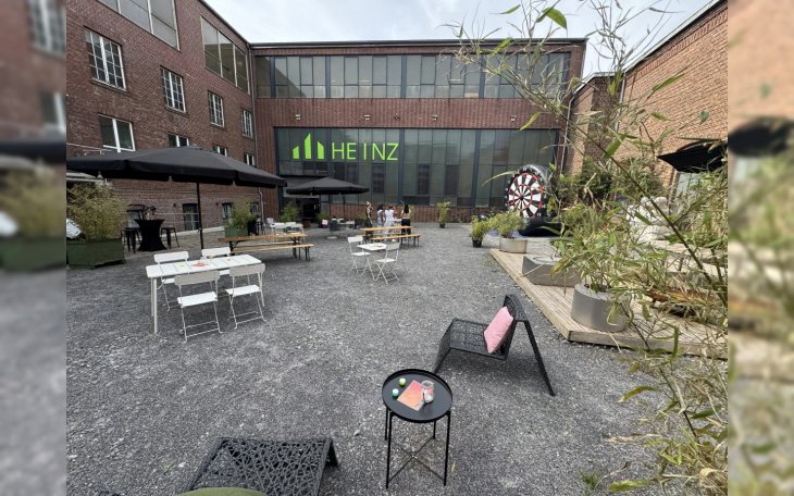 Mönchengladbach Eventhalle Heinz partyraum.de 8.jpg