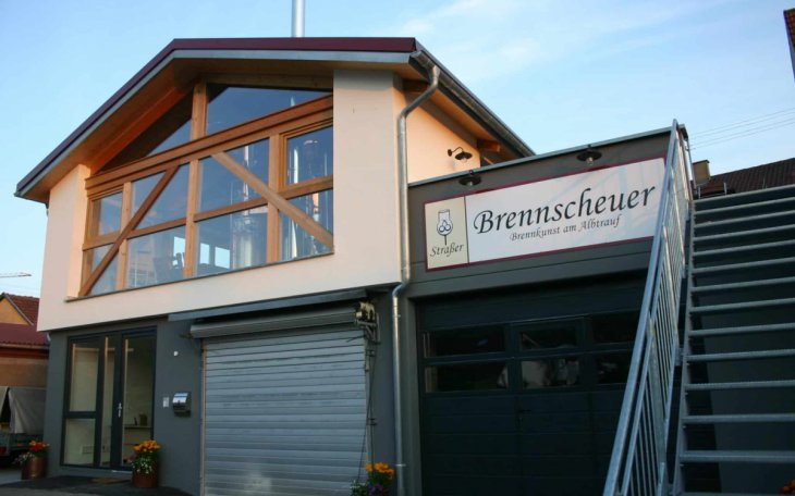 Brennscheuer_Dettingen_saalvermietung.de 2.jpg